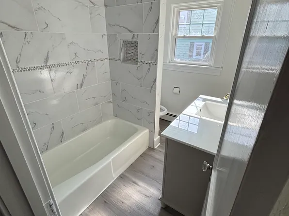 19 Grant Ave, Somerville, NJ 08876