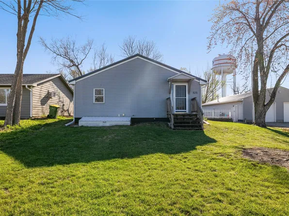 325 N Market St, Madrid, IA 50156