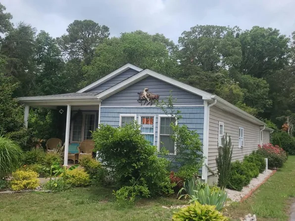 29505 Maple Rd, Lewes, DE 19958