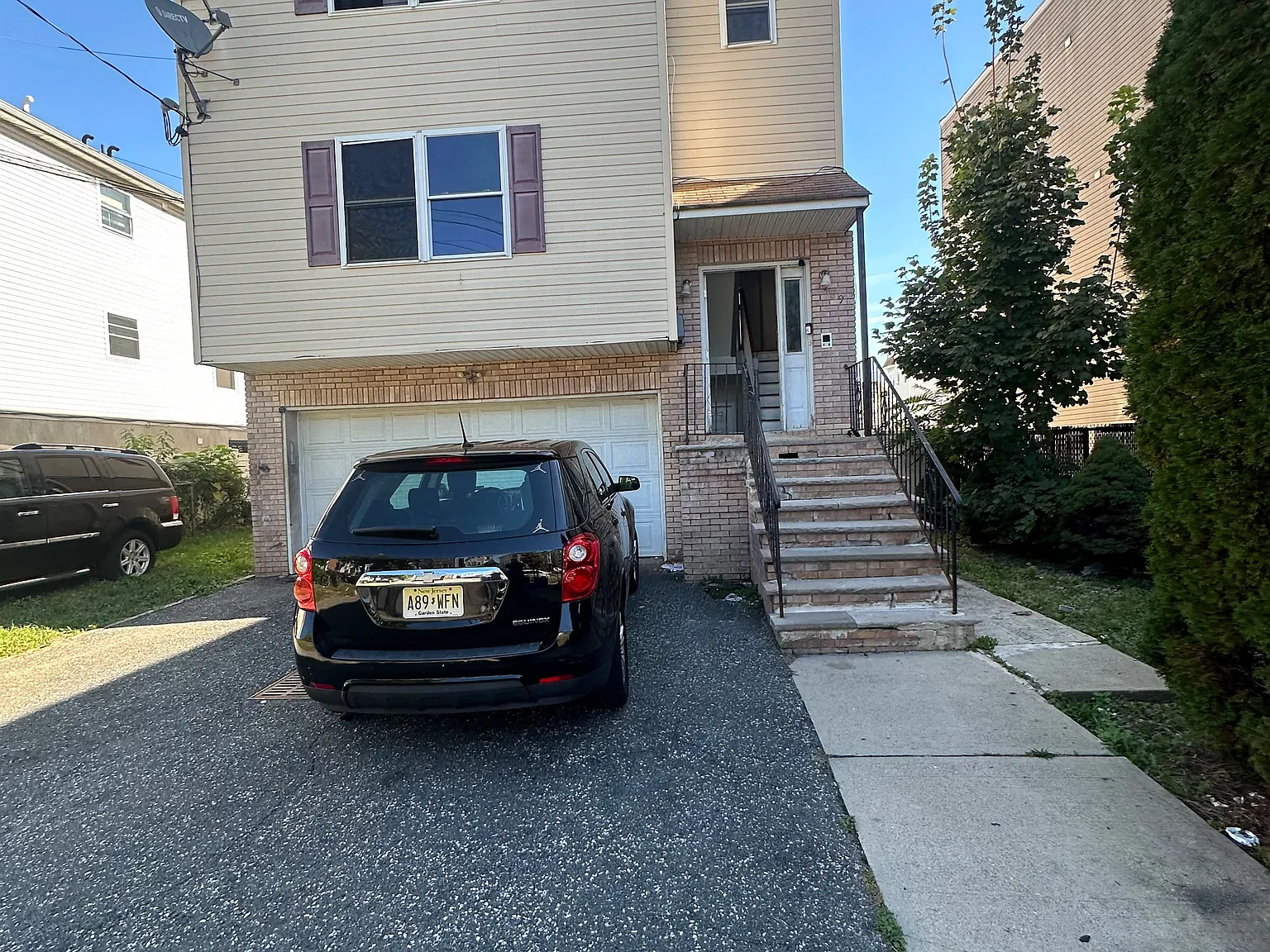 489 Irvine Turner Blvd — Photo 1