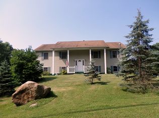 1007 Benjamin Van Keuren Dr, Shawangunk, NY 12566