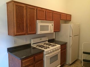 2305 W Horizon Ridge Pkwy APT 1221, Henderson, NV 89052