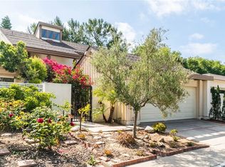 10 Oak Tree Ln, Irvine, CA 92612