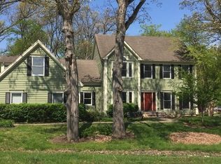 6417 Kingsbridge Dr, Cary, IL 60013