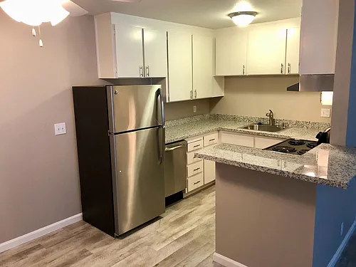 120 Granada Dr #2 Photo 1