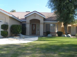 904 Harvest Creek Rd, Bakersfield, CA 93312