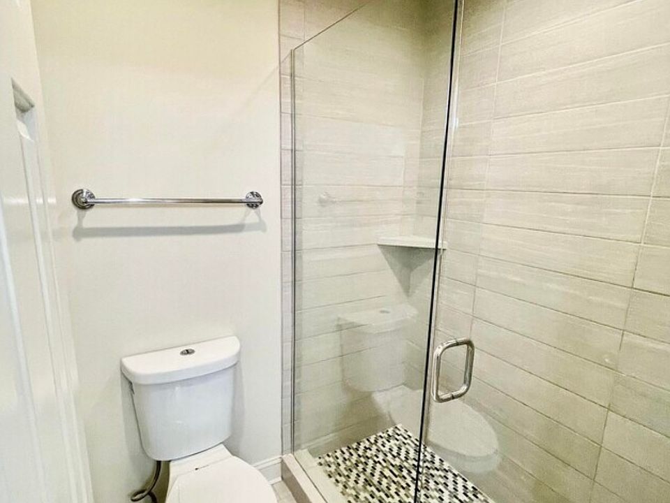 1st image of 3 N Valley Ave #1