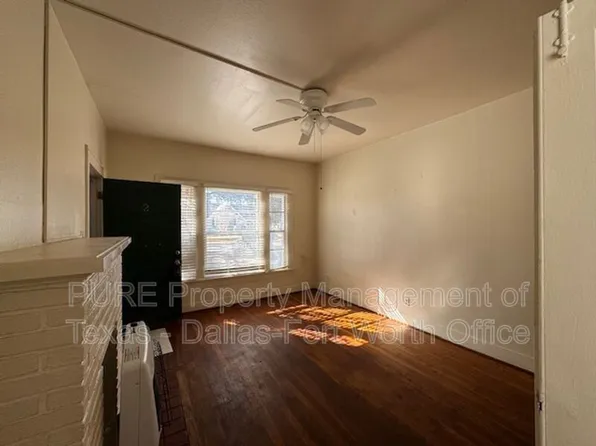 3762 W 7th St APT 2, Fort Worth, TX 76107