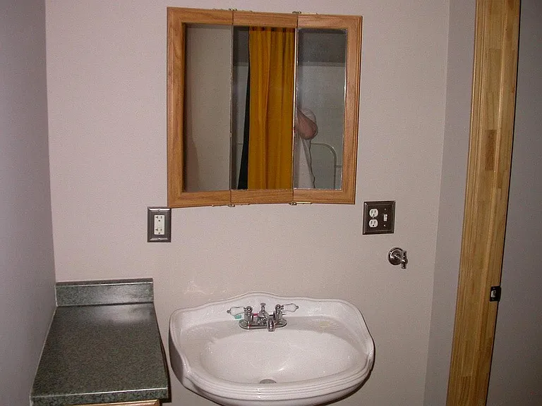218 Broad St #14 — Photo 17