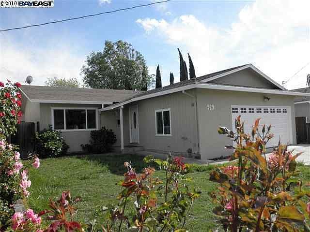 1st image of 919 Lambaren Ave