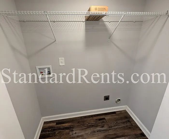 2872 Spruce Cir — Photo 8