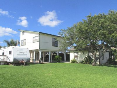 929 Gulfview Dr, Sargent, TX, 77414