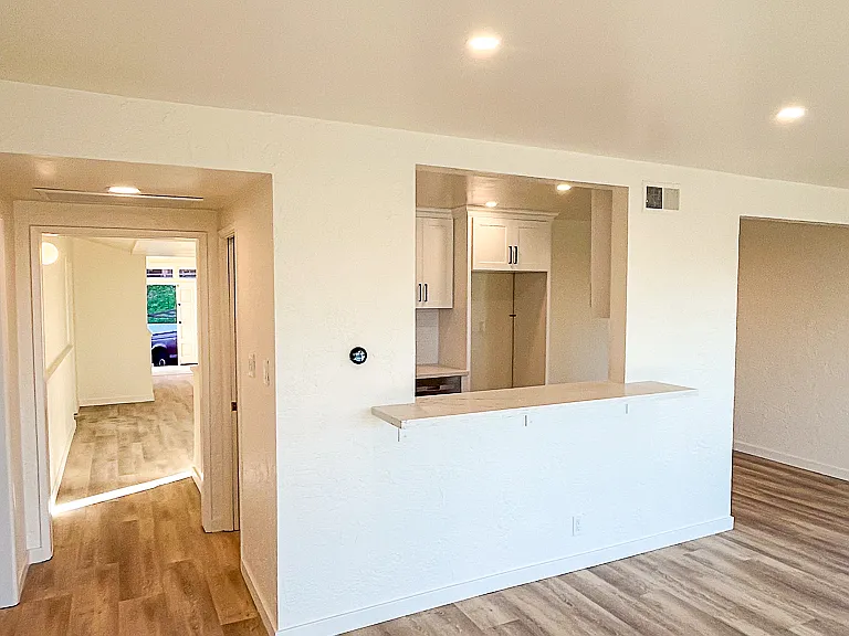 2053 264th St — Photo 2