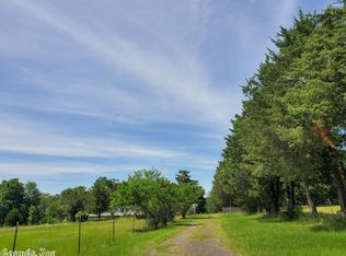 348 Romance Rd, Romance, AR 72136