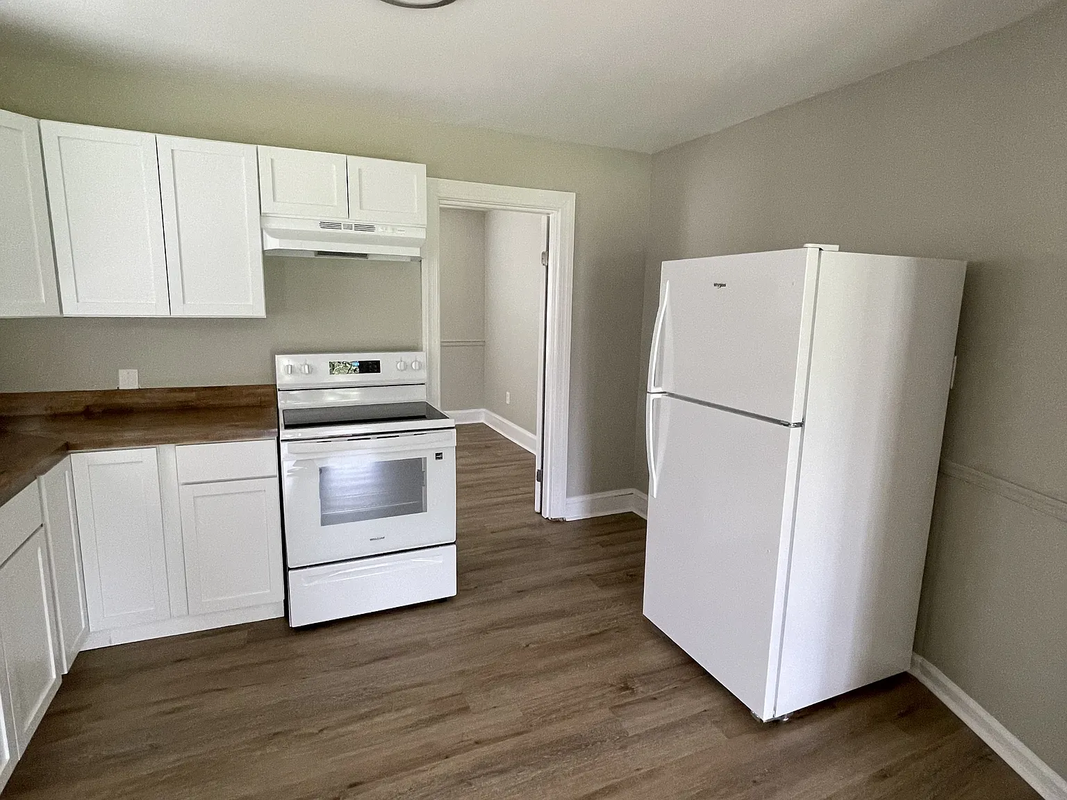 122 Marshall Street - 1 — Photo 4