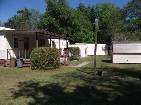 173 Jewel Ave, Interlachen, FL 32148