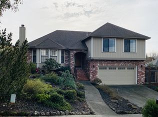 4818 Foxglove Ct, Santa Rosa, CA 95405
