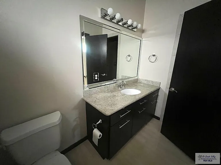 2950 McAllen Rd #6 — Photo 23
