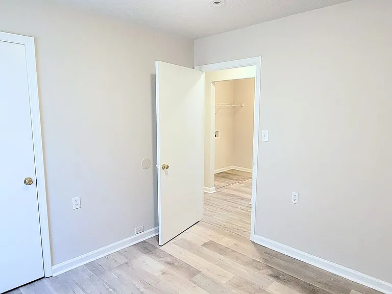 41 Meldon Ave SE — Photo 16