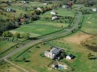 15648 Britenbush Ct, Waterford, VA 20197