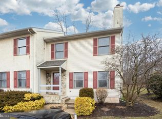 525 Pickering Station Dr, Chester Springs, PA 19425