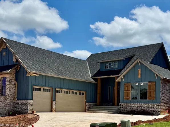 1024 Statehood St, Edmond, OK 73034