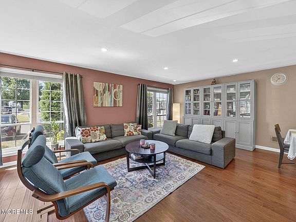 5th image of 133 Bedford Place