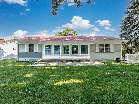 4th image of 855 Oxbow Ln