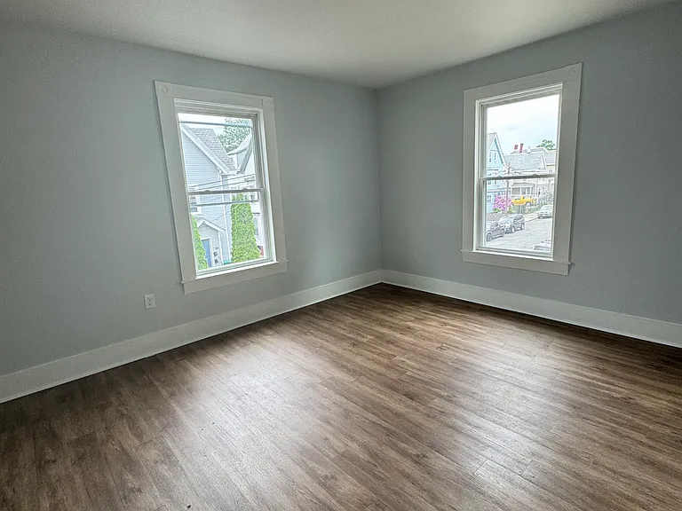 9 Rogers Ave #2 — Photo 7