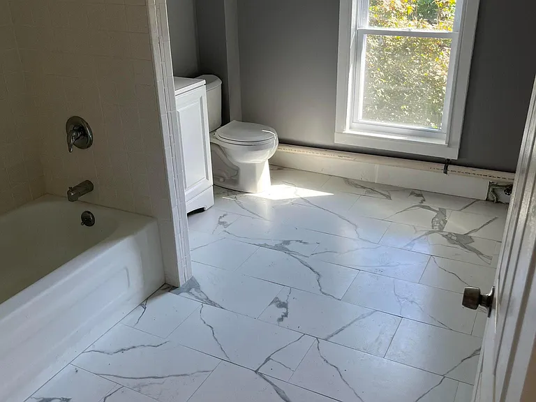 28 Carroll St #3 — Photo 3