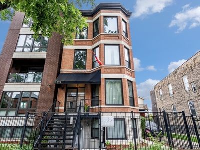 1521 N Fairfield Ave APT 3, Chicago, IL, 60622