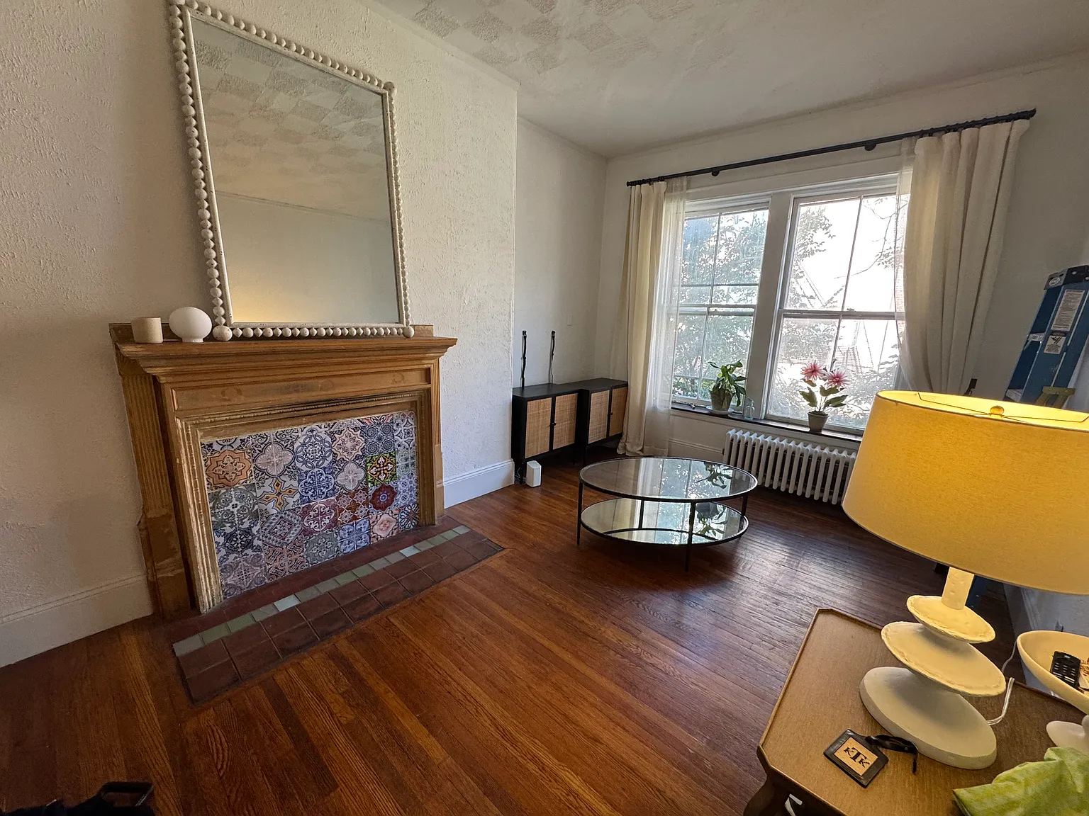 1 bed, 600 sqft, $2,100 — Photo 2