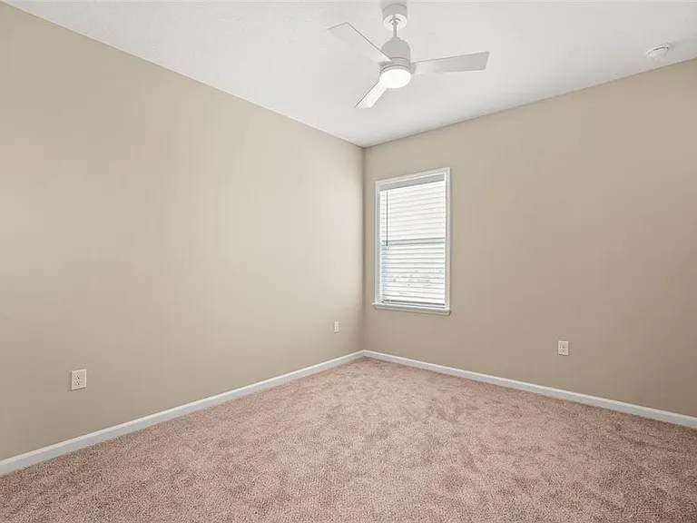 17055 Haggerty Holw — Photo 22