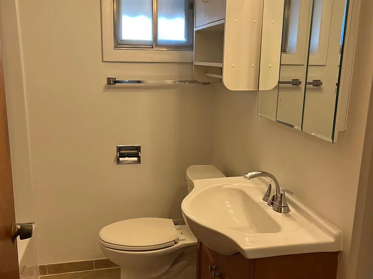 7906 W Lawrence Ave #D — Photo 18