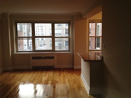 Rented by Stonehenge NYC LLC | media 25