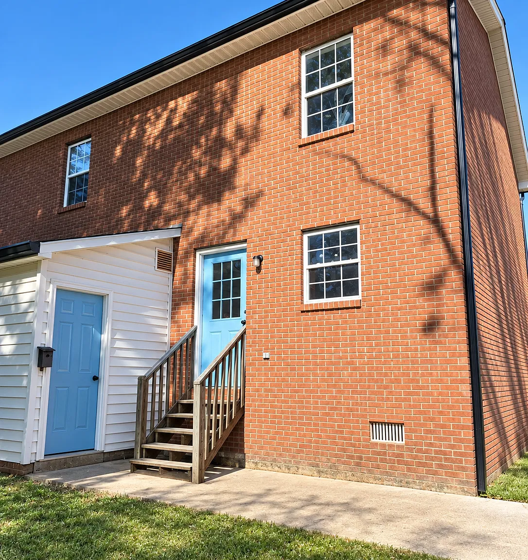 2 bed, 1.5 bath, $1,100 — Photo 2