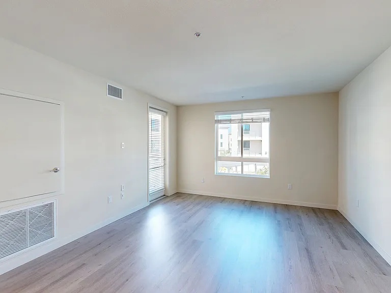 North Grove — Photo 140