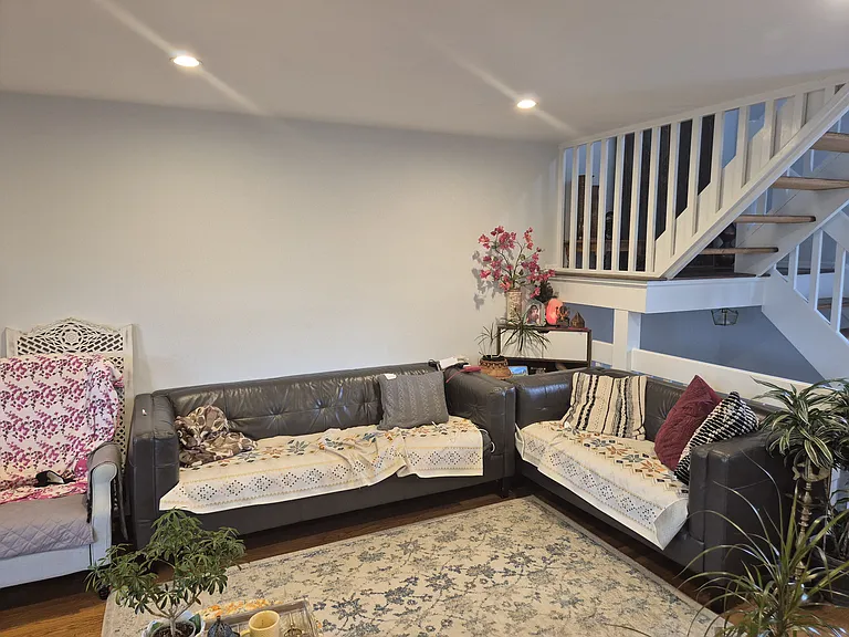21 Park St #4 — Photo 5