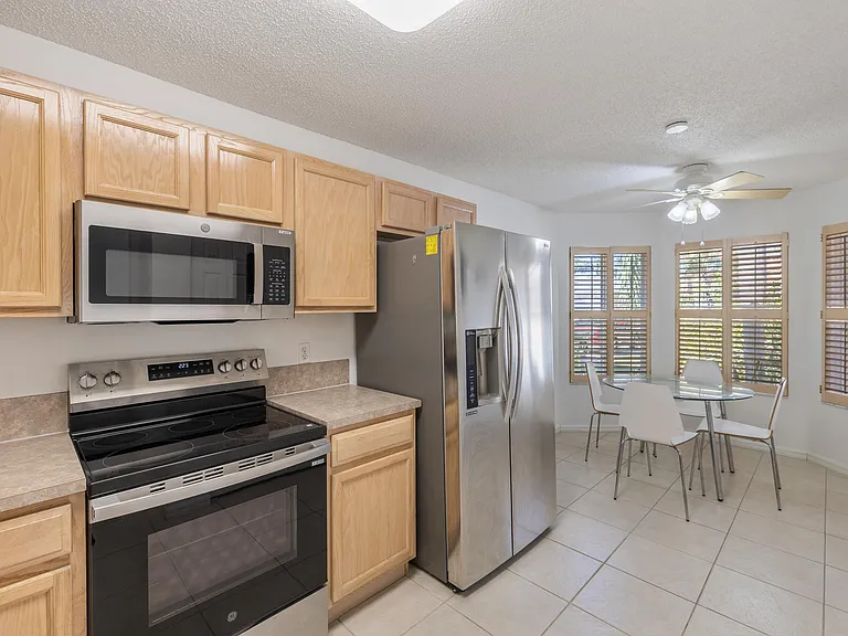 3800 Woodfield Dr — Photo 11