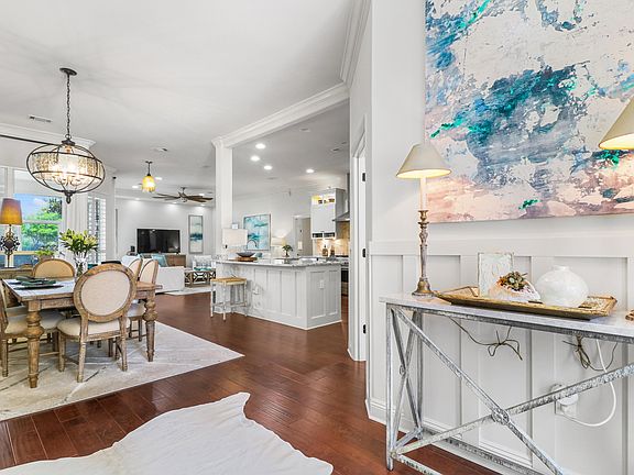 3rd image of 250 Tequesta Dr