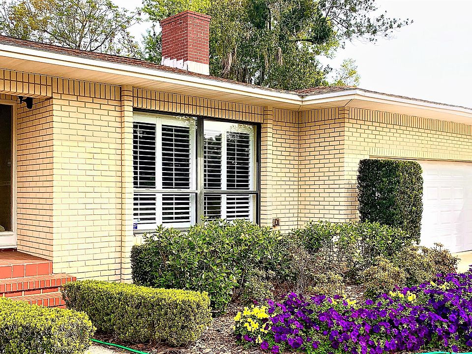 1st image of 3655 Leewood Ln