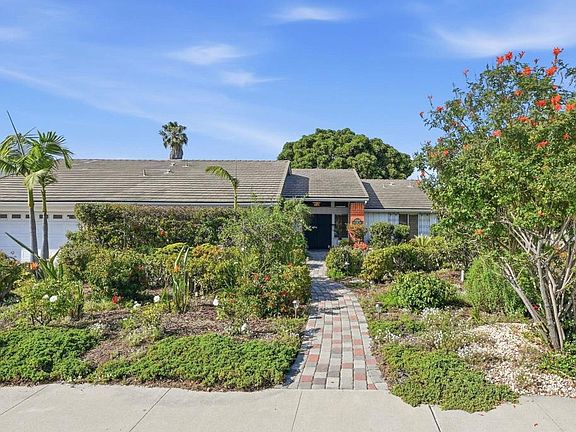 3rd image of 1066 Guildford Ct