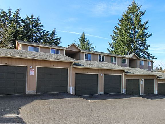 4th image of 3605-3625 Belle Vista Ct S #202