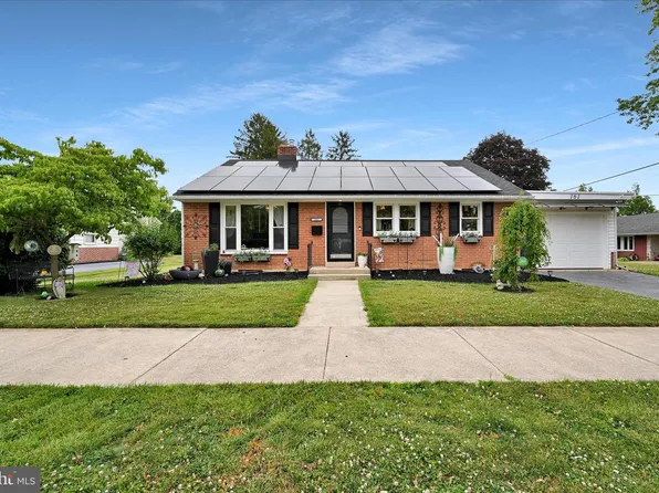 161 N Laurel St, Manheim, PA 17545