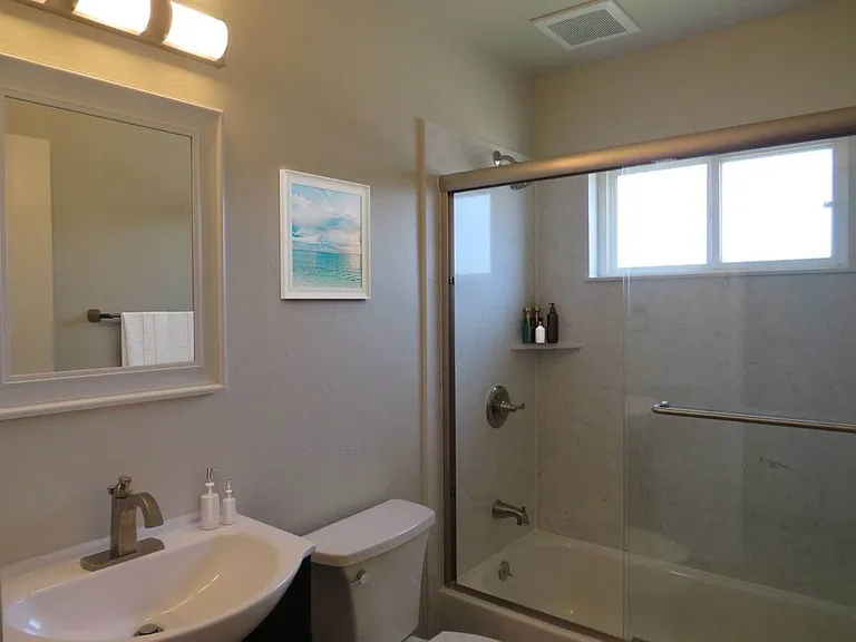 1x1 Bathroom 1x1 Bathroom