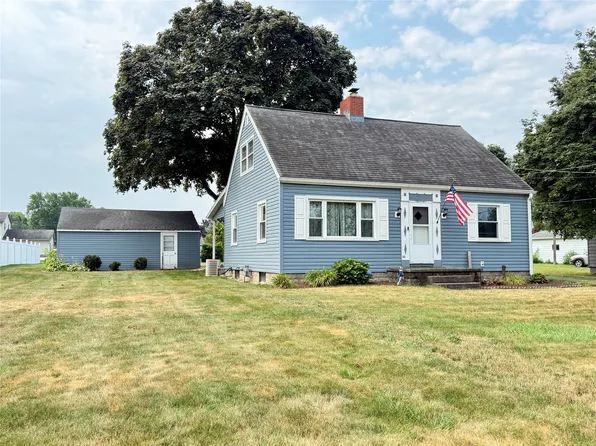 3547 Ridge Pkwy, Erie, PA 16510