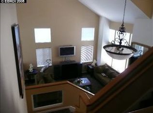 2751 Goularte Dr, Pinole, CA 94564