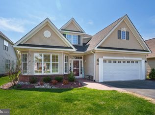 34 Portofino Dr, Hamilton, NJ 08691