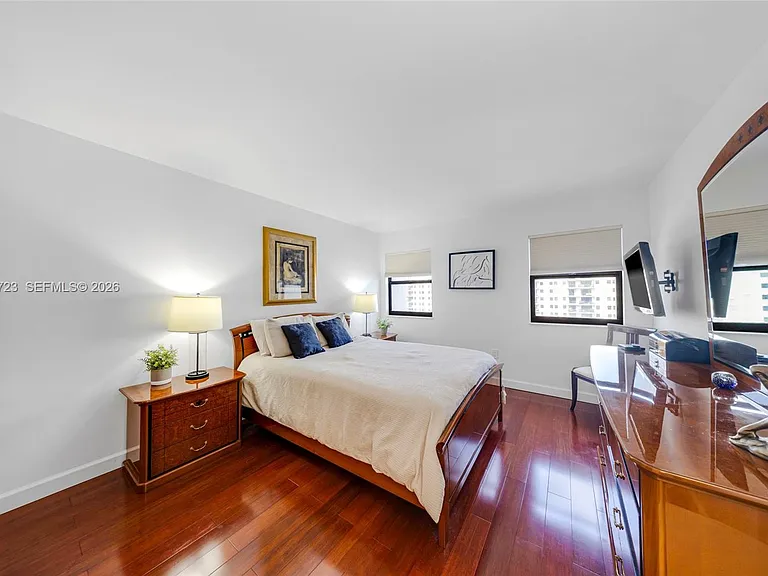 1201 S Ocean Dr #1903S — Photo 17