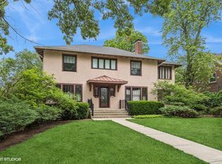 355 Linden St, Winnetka, IL 60093